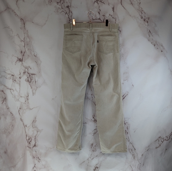 Vintage Levis Jeans Mens 32 X 28 Khaki Tan 90s Denim Relaxed Red Action Pant - Picture 1 of 11